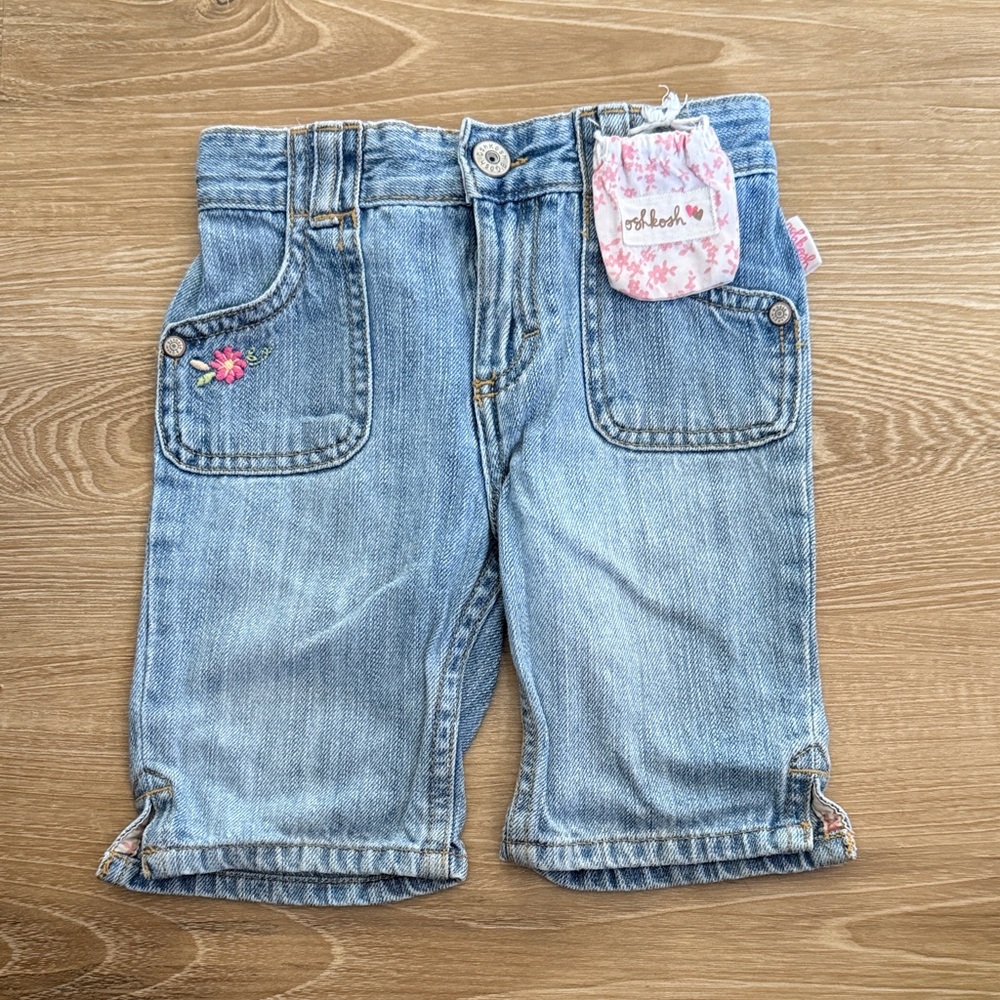 Vintage OshKosh B'gosh Light Blue Kids Jean Capris with Floral Detail